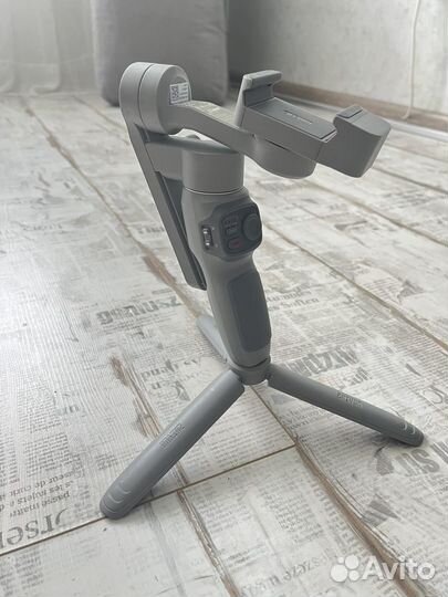 Стабилизатор 3-осевой Zhiyun Smooth-Q3