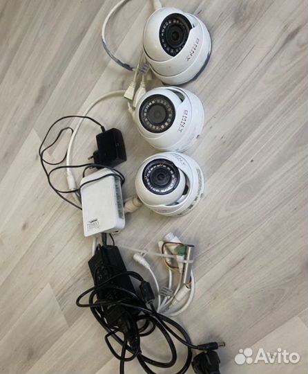 Камера видеонаблюдения с микрофоном