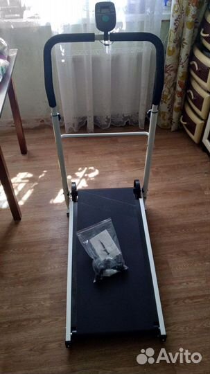 Беговая дорожка новая