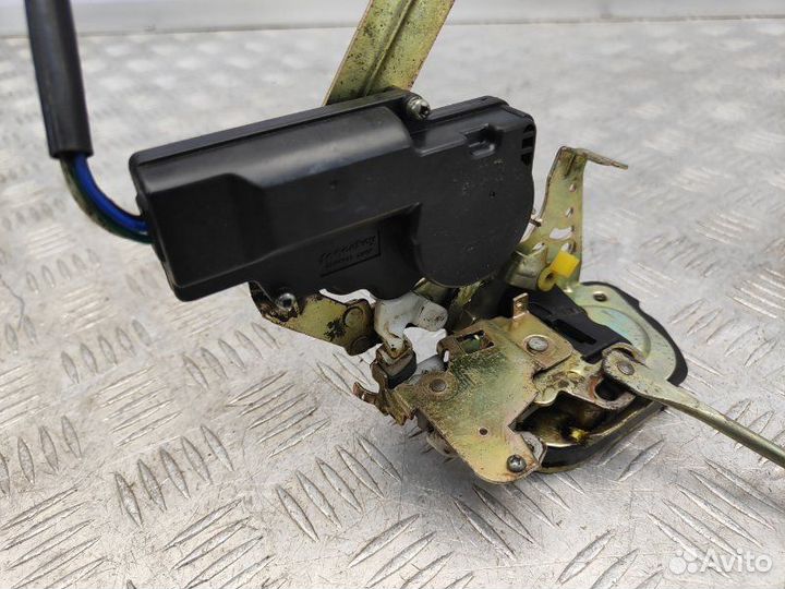 Замок двери передней левой Great Wall Hover 2.4