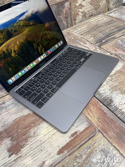 Apple MacBook Pro 13 i7 (2020)