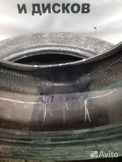 Gislaved NordFrost 100 215/55 R17