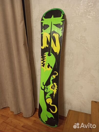 Сноуборд с чехлом