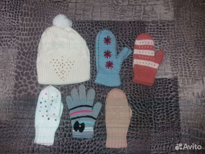 Варежки, шапка, перчатки