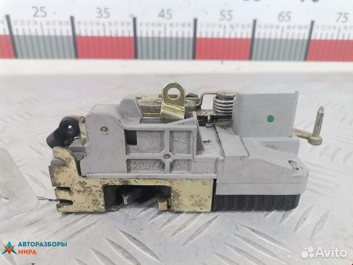 Замок двери передней правой Peugeot 807 2003