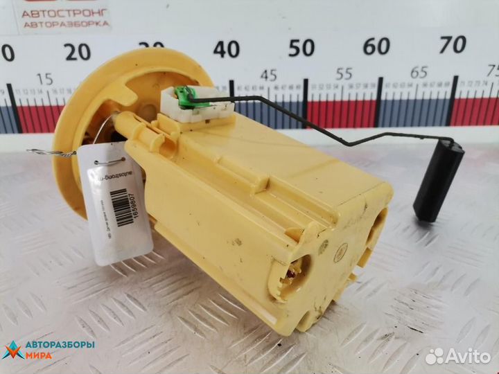 Датчик уровня топлива Peugeot 307 рест. 2006