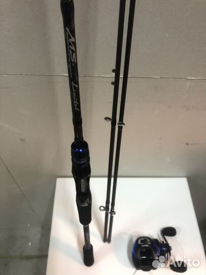 Кастинговый спиннинг с катушкой