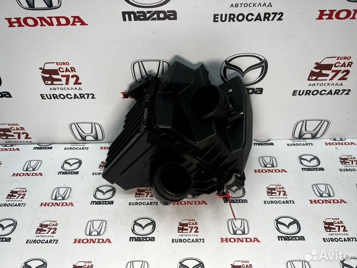 Корпус воздушного фильтра Mazda 3 BL 2009-2013