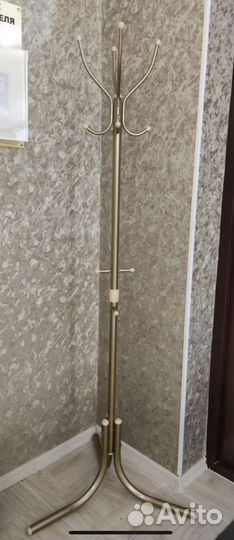 Вешалки напольные новые разные