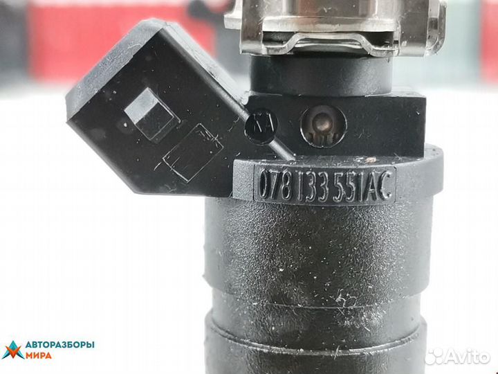 Форсунка Audi A4 B5 1998 078133551BB