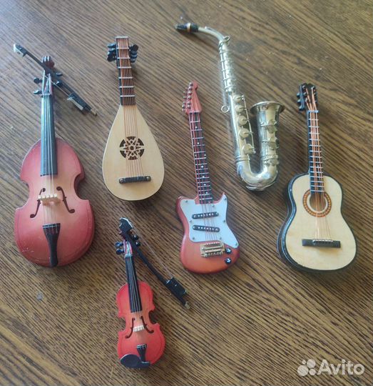 Коллекционные мини музыкальные инструменты