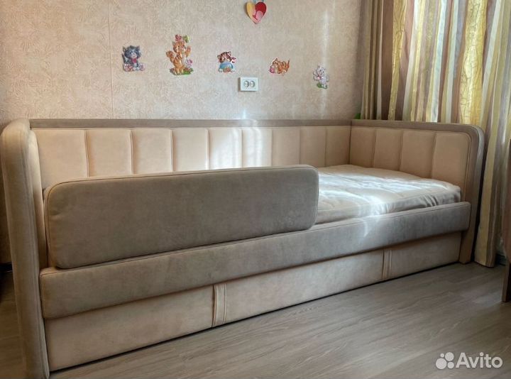 Детская кровать диван