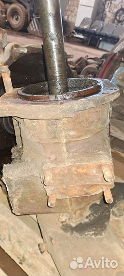 Бортовой редуктор т16