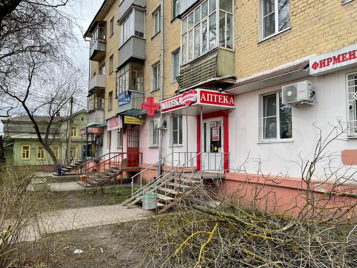 Торговая площадь, 42 м²