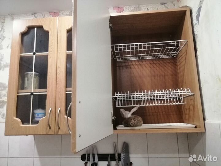 Шкаф б. У. Подвижной. Тумбы б. У