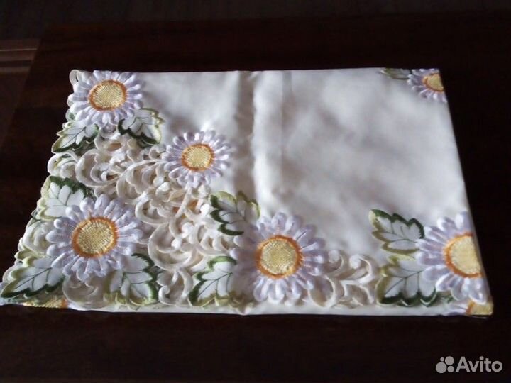 Скатерть на маленький стол