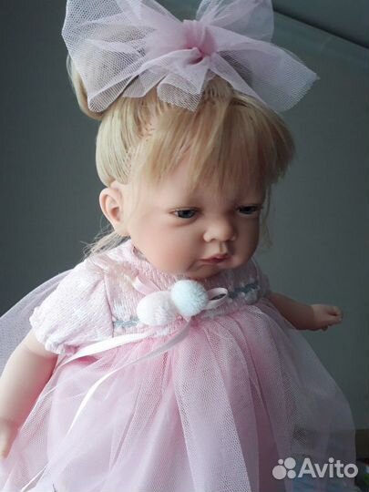 Испанская кукла