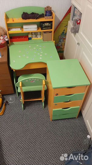 Детский стол