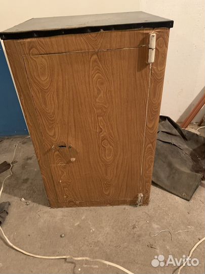 Сейф металлический