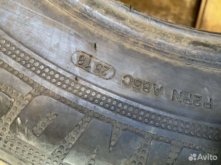 Landsail Winter Lander 215/65 R16