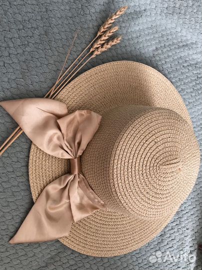 Шляпа с полями и бантом для фотосессии