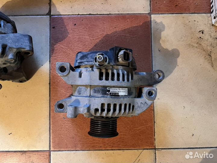 Генератор Lexus LX570 Toyota LC200 4.6