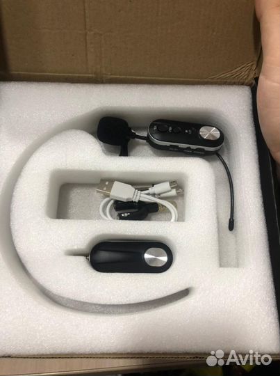 Беспроводной петличный микрофон B07