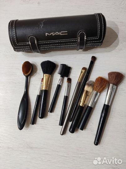 Кисточки для макияжа с чехлом mac