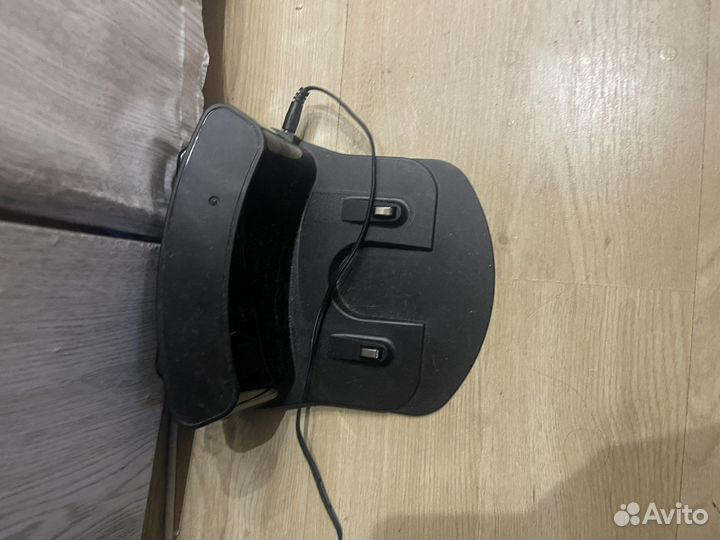 Робот пылесос