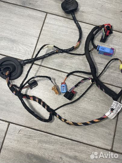 Проводка передней левой двери Шкода Октавия А7