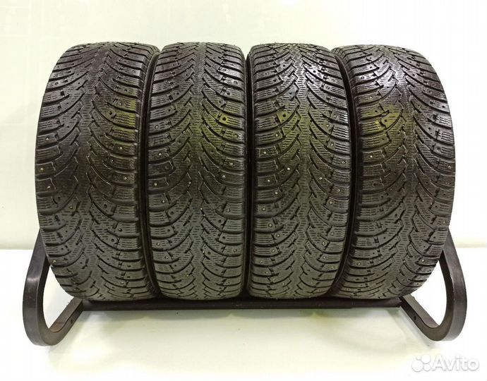 Formula Ice 215/65 R16