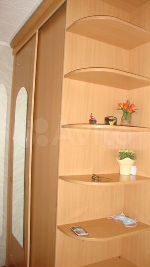 2-к. квартира, 48 м², 1/9 эт.