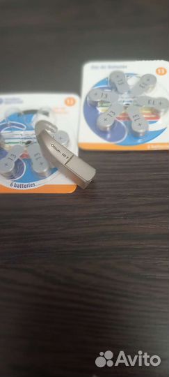 Слуховой аппарат oticon 4х канальный + батарейки