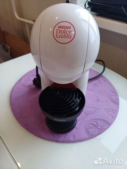Капсульная кофемашина dolce gusto