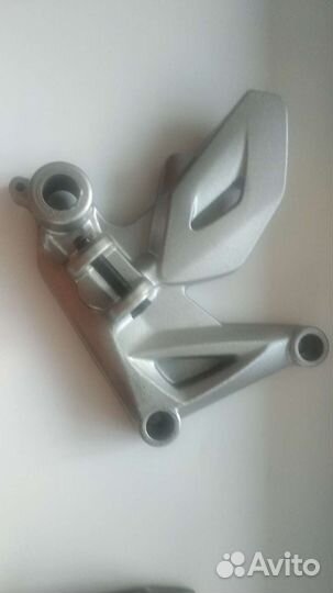 Кронштейн подножки в сборе bajaj pulsar
