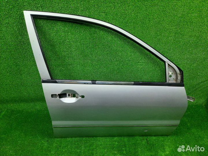 Дверь передняя правая Mitsubishi Lancer CS2A 4G15