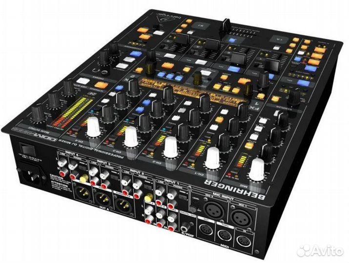 Behringer DDM4000 цифровой DJ микшерный пульт