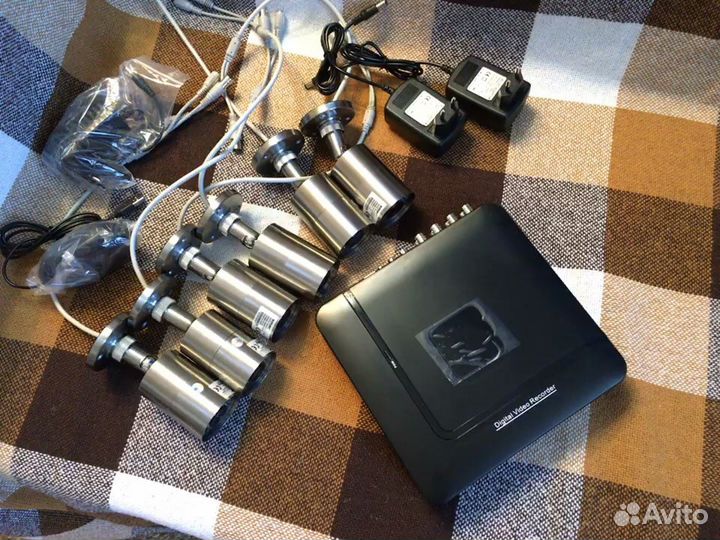 Камеры видео-наблюдения. Комплекты наблюдения