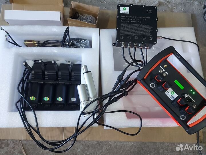 Универсальный пульт управления со сцеплением