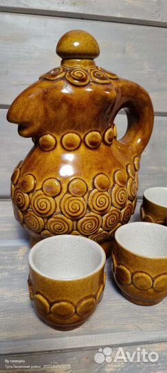 Глиняный кувшин