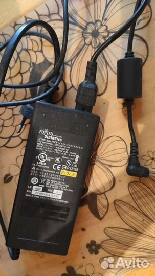 Блок питания для ноутбука