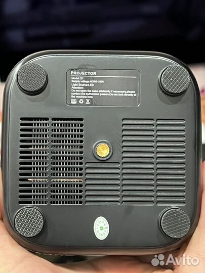 Проектор Umiio Q1