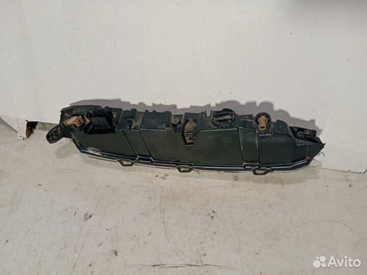 Дневной ходовой огонь citroen c4 picasso 2