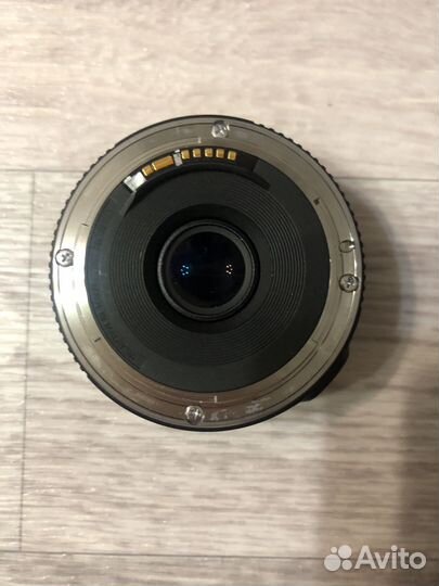 Canon ef 40mm f2.8 STM