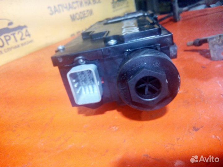 Электроручник Renault Koleos HY0 M9R 2008-2016