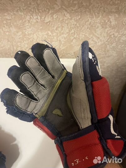 Хоккейные перчатки bauer 2s