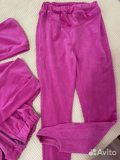 Костюм спортивный