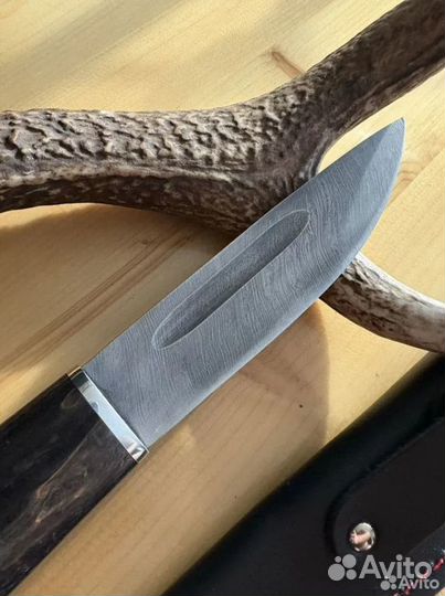 Нож для разделки мяса и рыбы