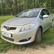 Toyota Auris 1.6 AMT, 2009, 152 400 км, с пробегом, цена 700 000 руб.