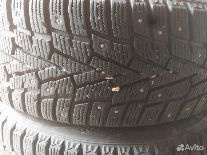 Nexen Winguard Ice Plus 215/55 R17